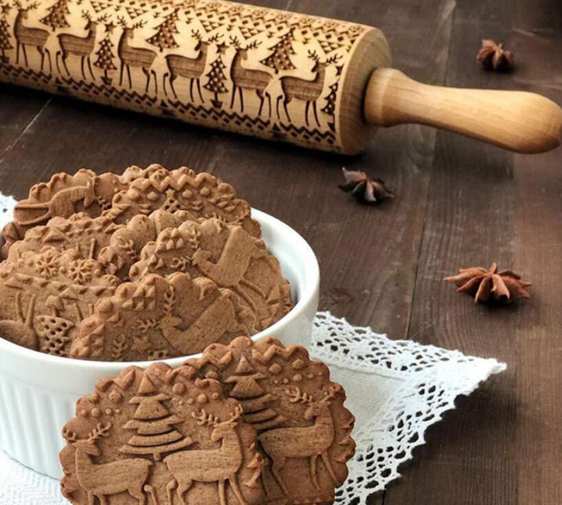 Reindeer embossed wooden rolling pin